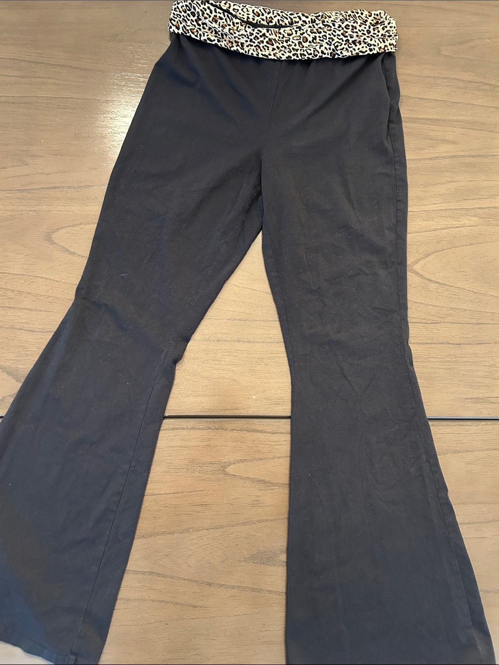 Black Leggings with Leopard Fold-Over Waistband